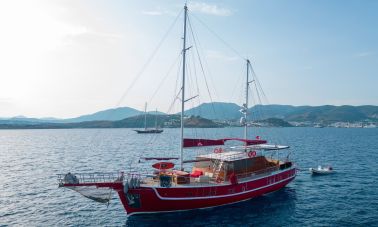 mrs mrs elcih (702)