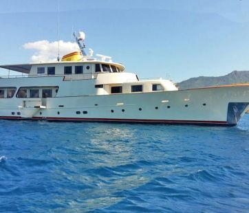 32m Classic Motor Yacht